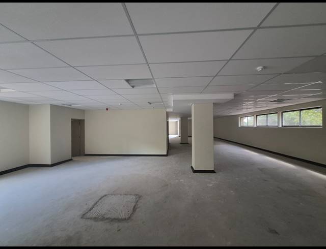 2,245M² OFFICE TO LET IN PARKTOWN